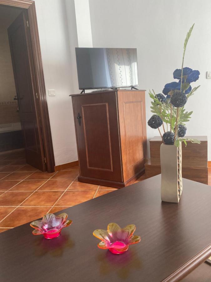 Hotel Meson Fuente Del Pino Ольвера Екстер'єр фото